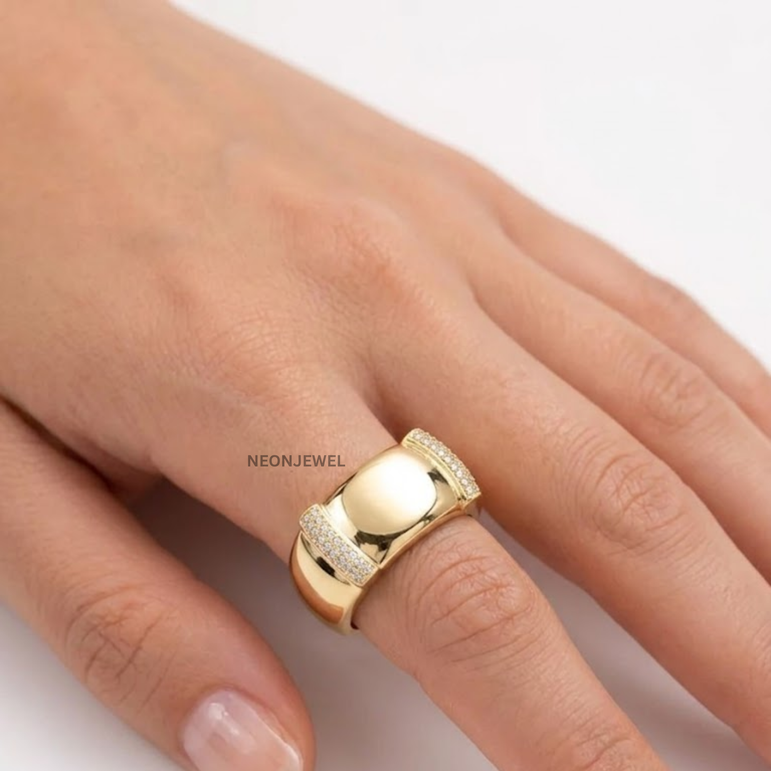 Open-Design Gold Oura Ring 4, 5 Cover | Luxury Diamond-Accented Smart Ring Guard