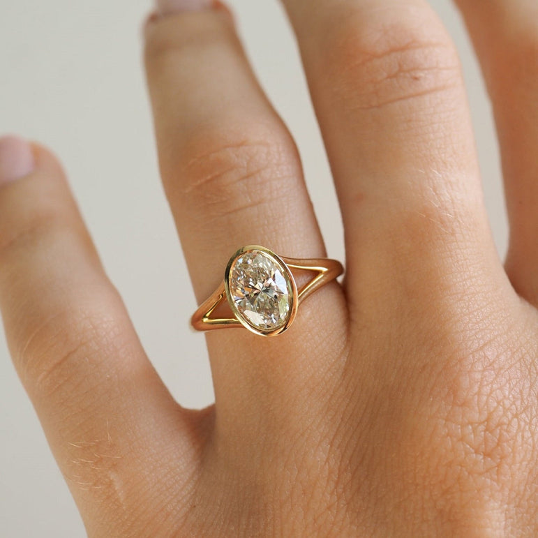 Oval Cut Moissanite Engagement Ring Bezel Set Ring Solitaire Moissanite Wedding Ring