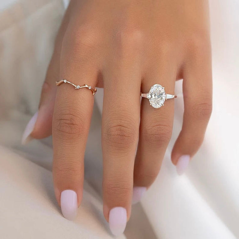 Lab Grown Diamond Engagement Ring 2 Ct Oval Cut Moissanite Three Stone Wedding Ring