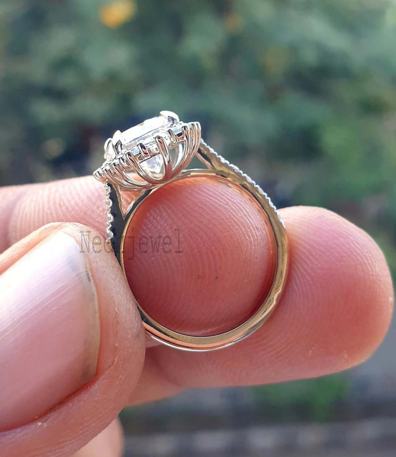 Cluster Round Moissanite Engagement Ring 2 Ct Round Halo Diamond Ring For Her