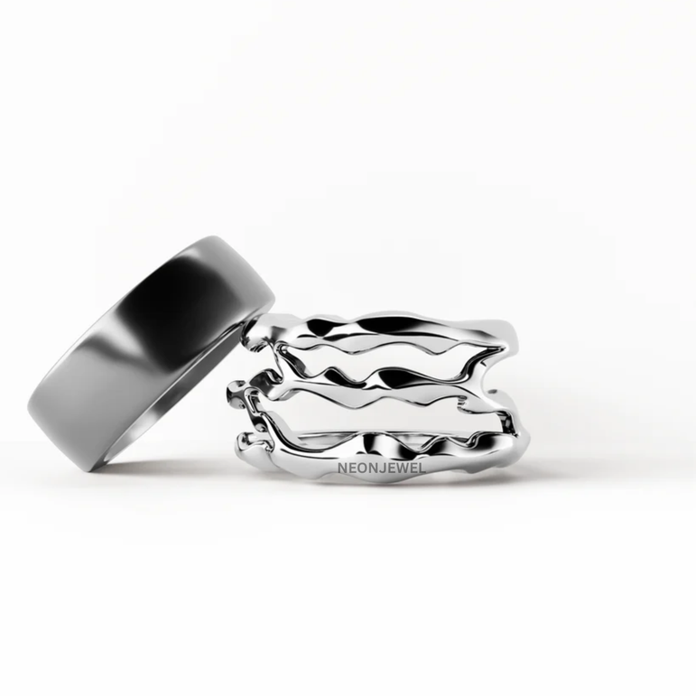 Molten Gold Organic Stacked Oura Ring 5 Cover