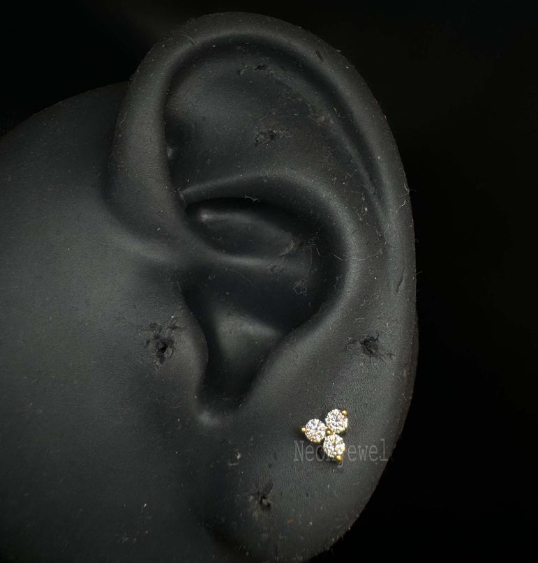 Diamond Trinity Threaded Stud Earring Florence Sparkle 14K Gold Stud Earring Conch Piercing Single Stud Lab Diamond Helix Piercing For Women