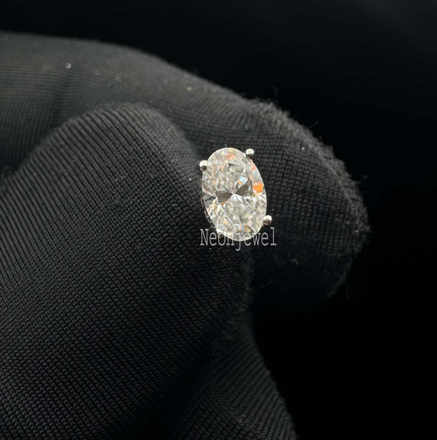 Oval Diamond Engraved Threaded Stud Earring Labgrown Diamond Helix Stud External Threaded Labret Piercing