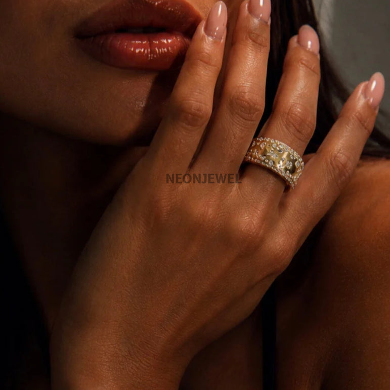 Solid Gold Oura Ring Cover Gen 5 Lab Grown Diamond Smart Ring Jacket Luxury Tech Accessory Oura Gen 5 Protective Diamond Wrap Huggie