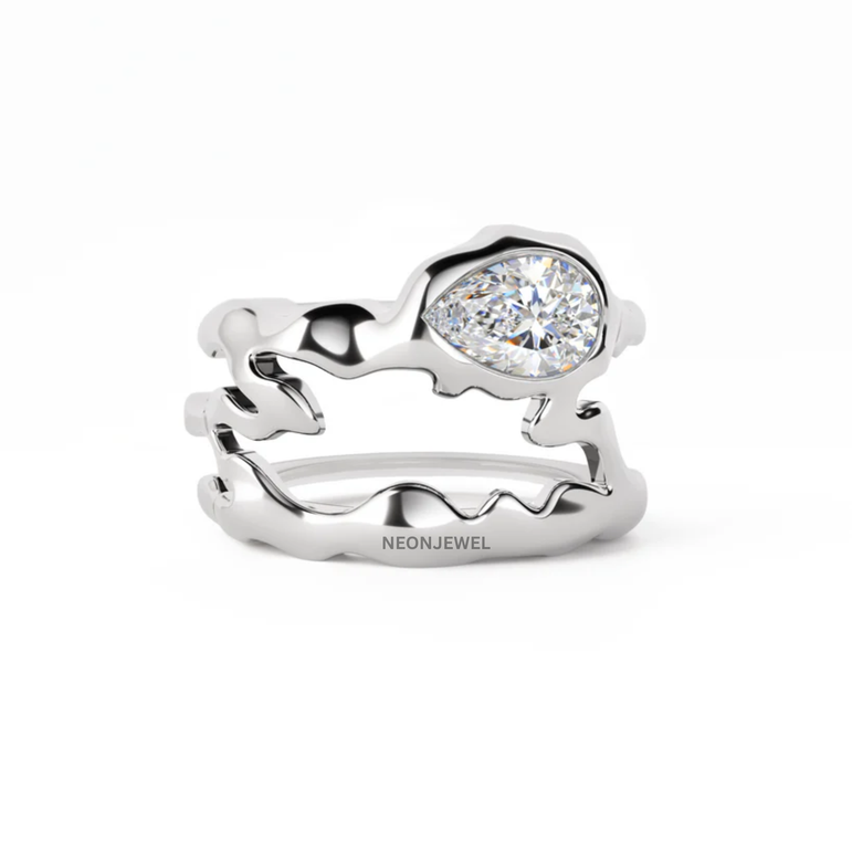 Fluid Organic Gold Statement Cover for Oura Ring 5