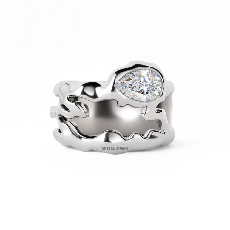 Fluid Organic Gold Statement Cover for Oura Ring 5