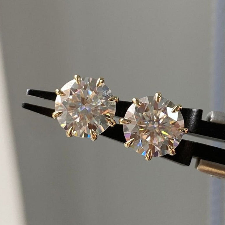 Round Moissanite Diamond Stud Earring Crow Prong Solitaire Earring Round Diamond Earring