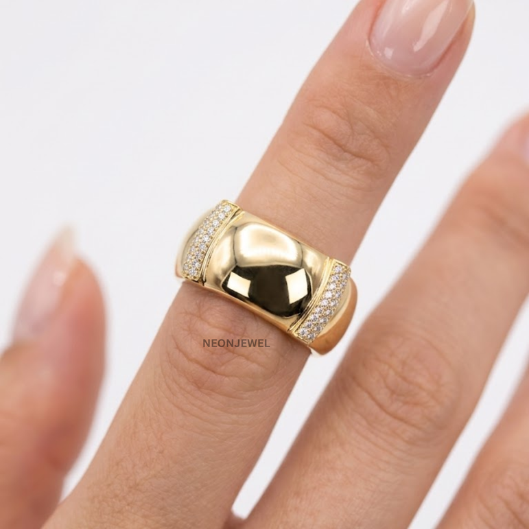 Open-Design Gold Oura Ring 4, 5 Cover | Luxury Diamond-Accented Smart Ring Guard